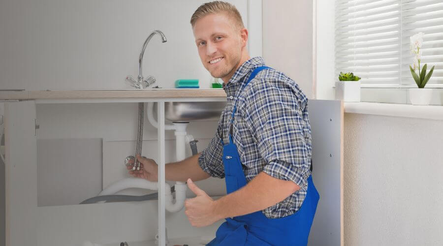 Local expert plumbing services in Vredenburgh, AL
